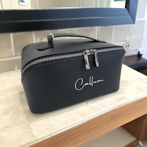 Personalised Washbag | Mens Leather Look Toiletry Wash Bag | Dads Beard Gift | gift for him | fathers day gift | Black or Brown | Mens gift