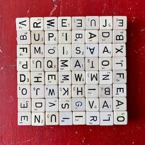 Vintage wooden scrabble game alphabet dice, lot of 64.