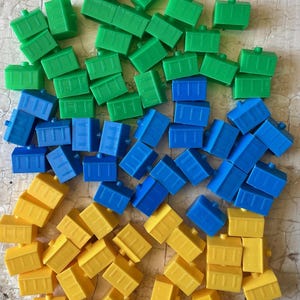 Vintage monopoly houses lot of 75.