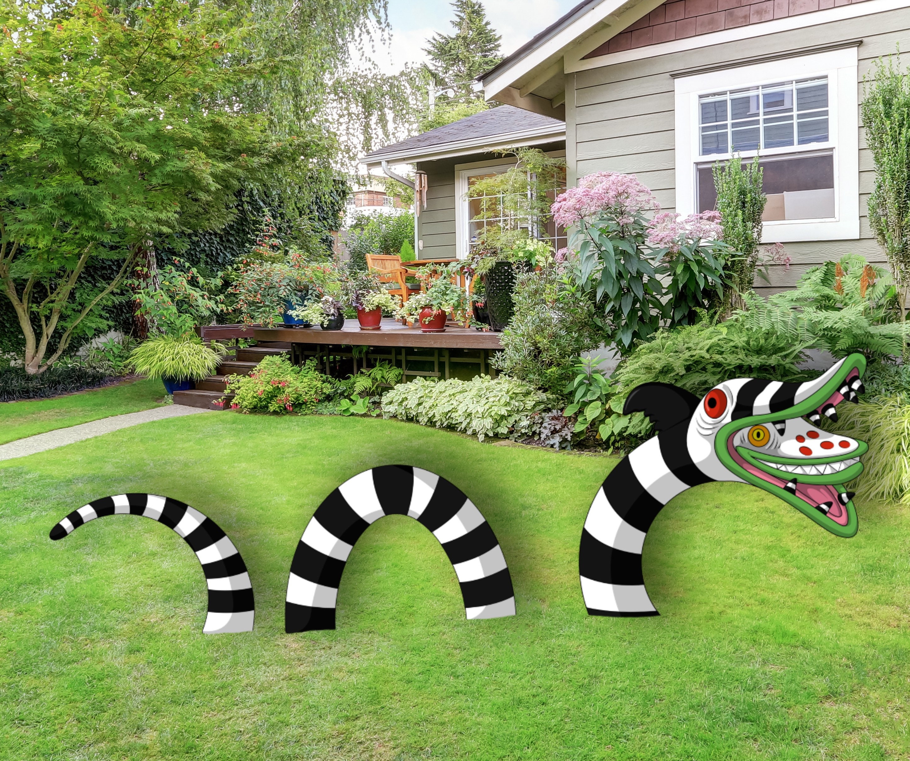 Large Beetlejuice Sandworm Yard Art Halloween Yard Art Etsy