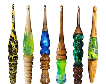 Handmade Ergonomic epoxy Resin Crochet Hook Artistic Wood Handle, 7 Inch