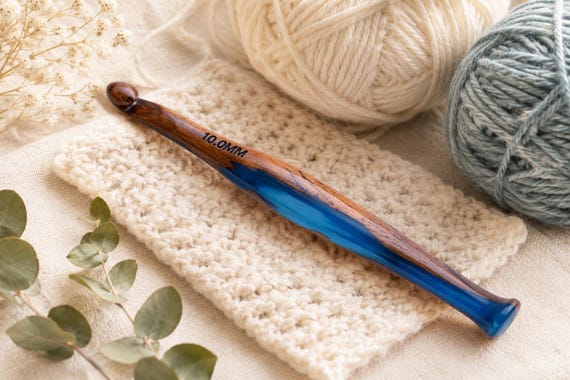 Handmade Rosewood Crochet Hook: Resin Ergonomic Handle (3.5mm-12mm)