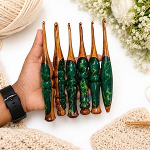 Handcrafted Wood & Resin Crochet Hook Set | Ergonomic Handmade