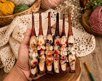 Handmade Floral Resin Ergonomic Crochet Set, Wooden Craft Gift for Makers