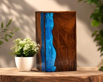 Handcrafted Resin Cremation Urn – Personalized Memorial for Loved One Ashes