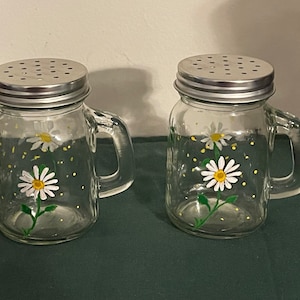Salt and Pepper Shakers - Hand Painted Daisies
