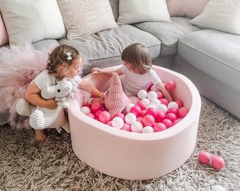 Piscina de bolas redonda de espuma para bebés. Parque infantil hecho a mano con piscina de bolas para niños pequeños, no incluye pelotas.