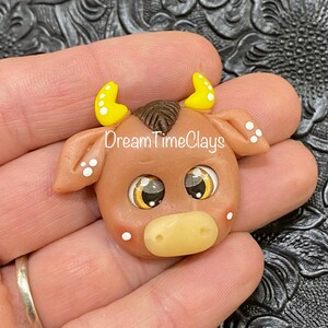 Brown Cow Clay Bow Center Embellishment