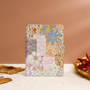 Retro Flowers Kindle Case Cover For Kindle Paperwhite 12th 7&quot;Cover Paperwhite 6.8&#39;&#39; Case Kindle 10th 11th 12th Trendy Kindle 2022 2024 Case