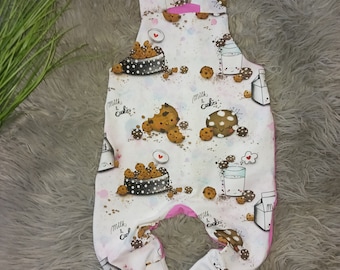 Sweet dungarees with milk and cookies in size 74