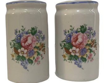 Vintage Blue White Floral Country Kitchen Salt & Pepper Shaker Set Pastels