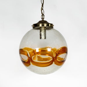Large italian Murano Glass Globe Pendant Lamp with amber colored chain pattern. Italy, 1970s