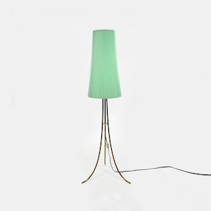 Lampadaire trépied vintage du milieu du siècle en laiton avec abat-jour plissé des années 1950