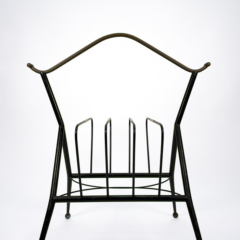 Vintage Italian Mid Century Modern Magazine Rack in Metal with Brass Details. Italy 1950s image 4