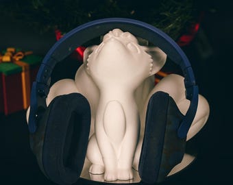 3D Printed Vulpix Pokemon Figure – Minimalist White Fox Statue, Holiday Desk Decor & Gift for Gamers and Anime Fans