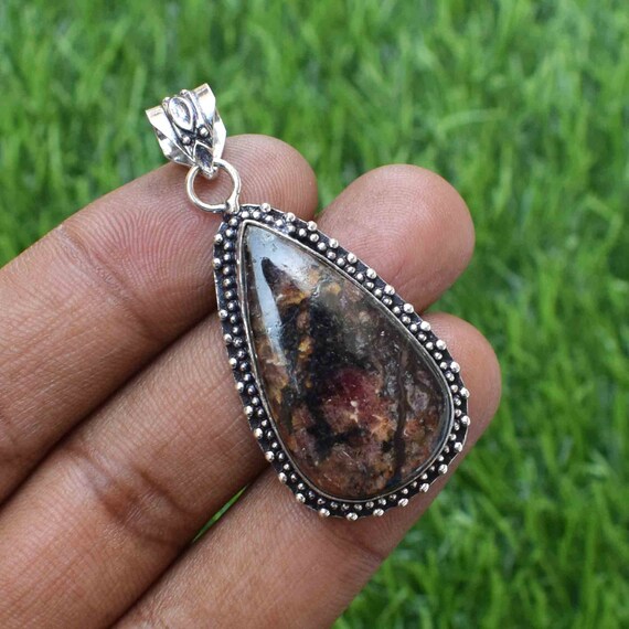 Jewelry 2024 pendants wholesale