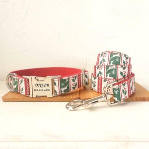 Christmas Personalized Dog Collar and Leash - Xmas Engraved Dog Collar and Lead - Reindeers and Mistletoe Hoilday Christmas Gift For Dogs