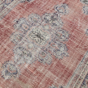 Red Antique Turkish Rug, 7x9 Rug, Handmade Rug, Faded Rug, 7x9 Vintage Rug, Anatolian Rug, 7x9 Oushak Rug, Navy Blue Bordered, Farmhouse Rug