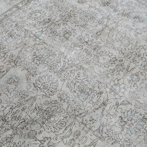 Large Antique Turkish Oushak Rug: Muted Green Beige Brown Wool (9.9x12.5 Ft)