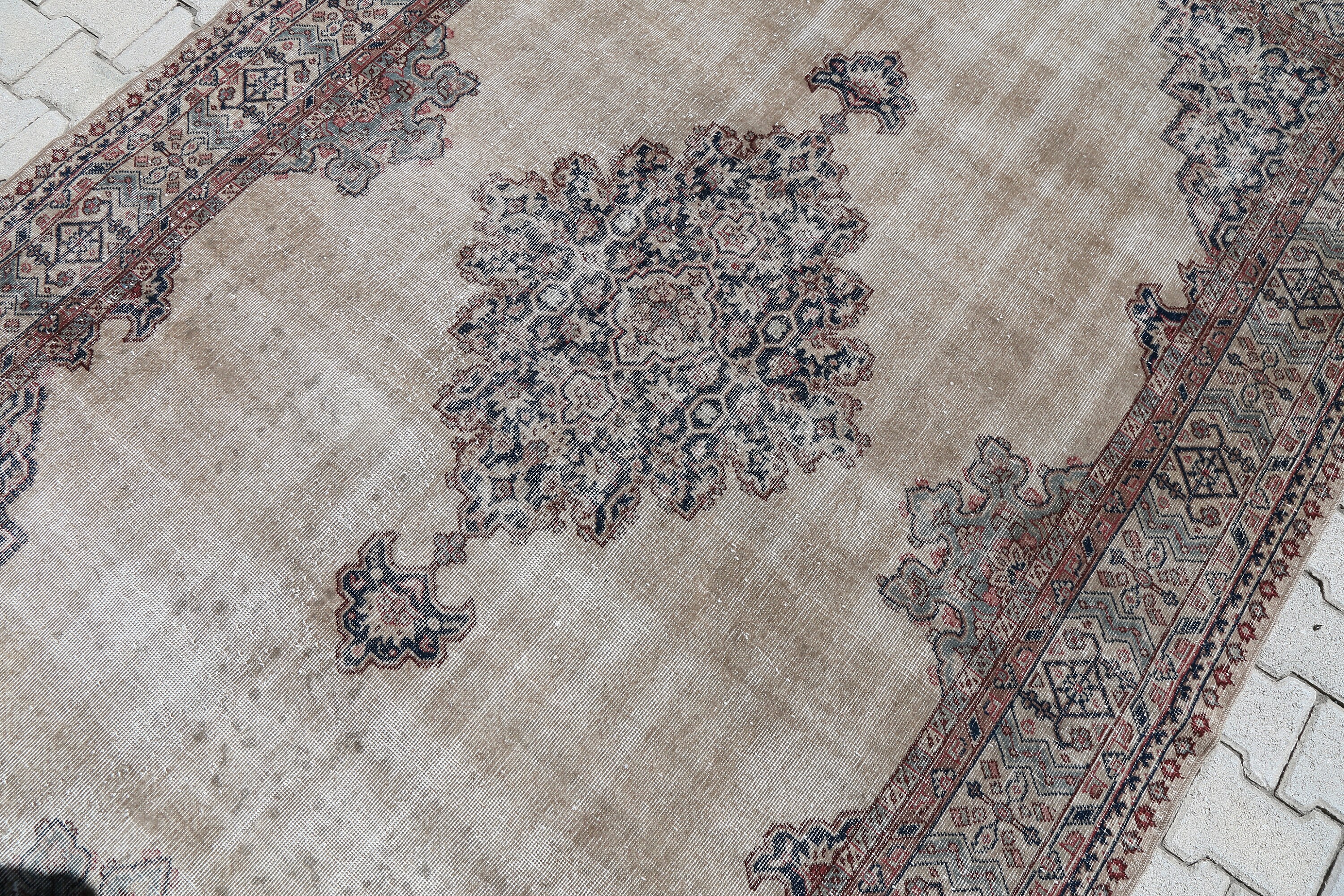 6x10 ヴィンテージ トルコラグ：ベージュ＆レッド ウールコットン混紡