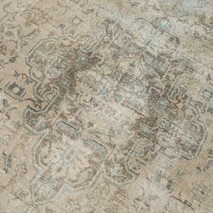 8x11 Hand Knotted Oushak Rug: Vintage Turkish Wool & Cotton