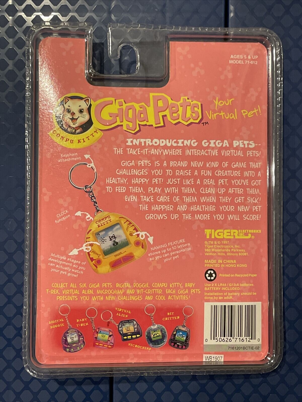 Giga Pets Compu Kitty Yellow New Unopened Sealed Original