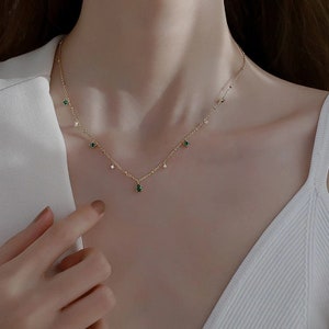 Green gem detail Necklace, Gold Necklace, Rose gold, classy necklace, Family Necklace, tarnished necklace Gift for her, for him for mom