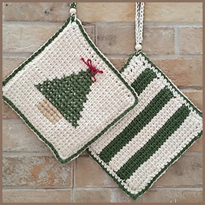 Christmas Tree Embroidered Potholder Pattern – Thick Crochet Kitchen Hot Pad. Two Model Christmas Potholder Crochet Pattern.  PDF + Videos