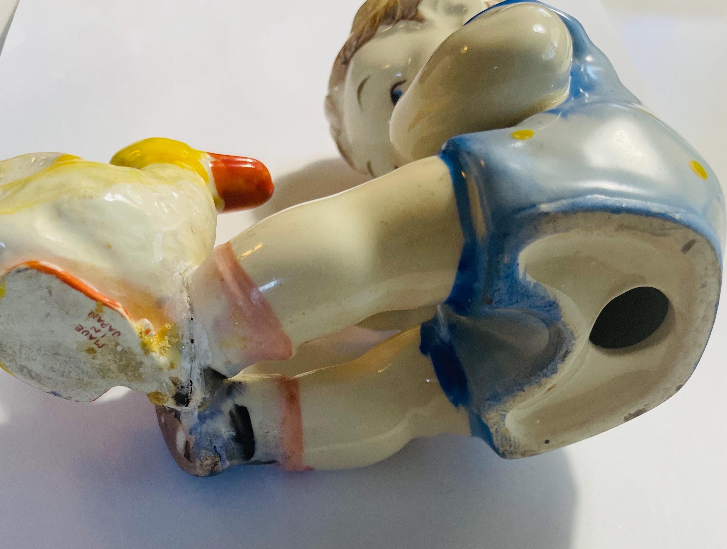 往年のラグビープレイヤーの　陶器製の人形 Vintage (1950s) Boy With Duck Ceramic Figure (made in Japan