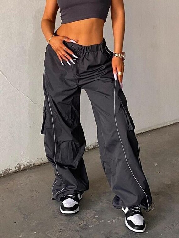 womens black nike sweat pants