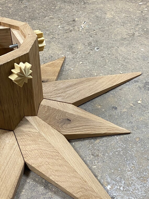 Altholz Eiche Weihnachtsbaum Ständer - Christbaum Ständer