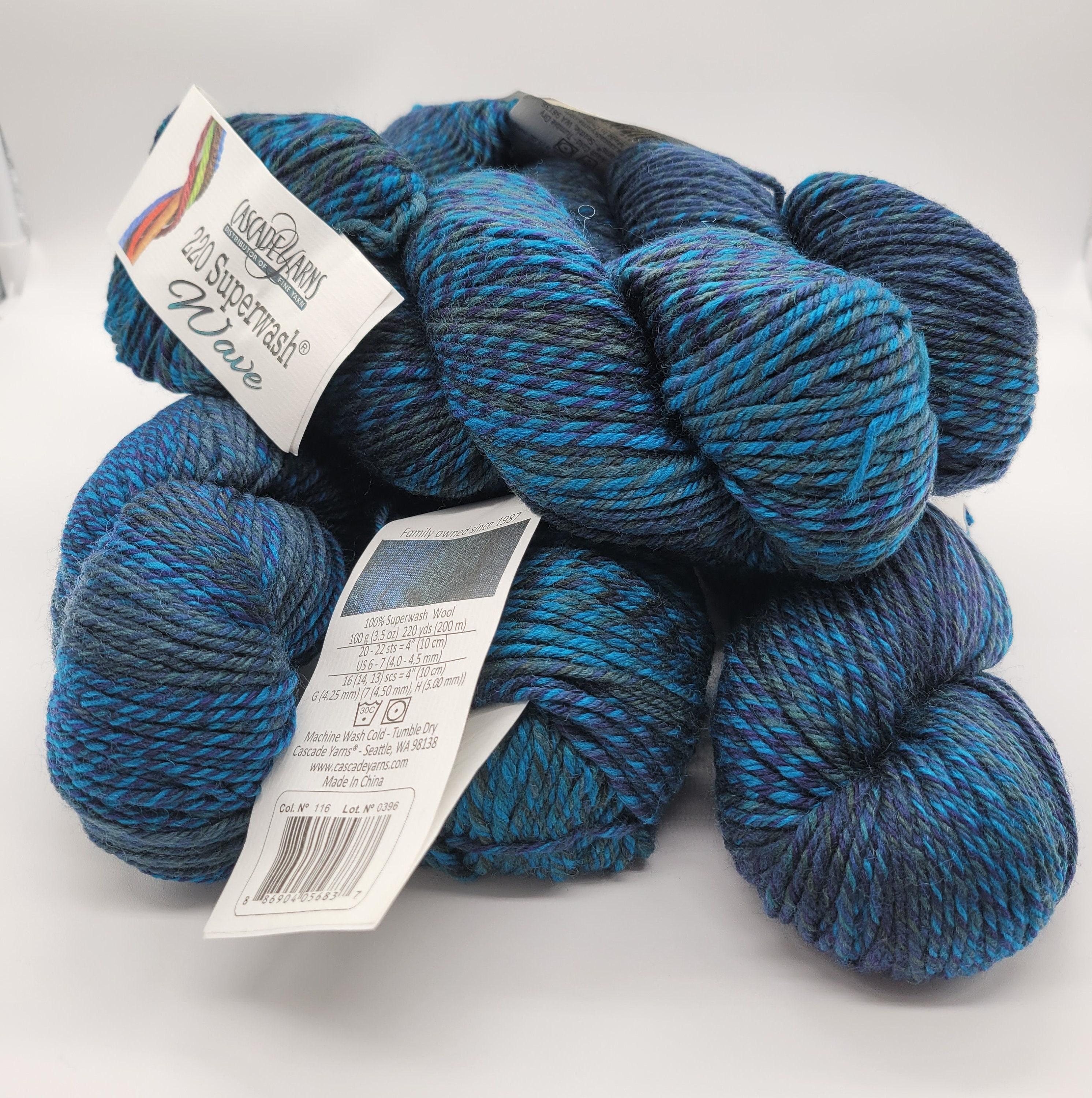 Cascade 220 Superwash Wave Yarn: Deep Sea Wool, 440 Yards - Etsy