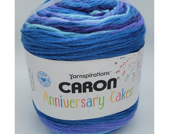 Blue Super Bulky Yarn Anniversary Cake 1 in Blues Hues Thick Bulky Yarn