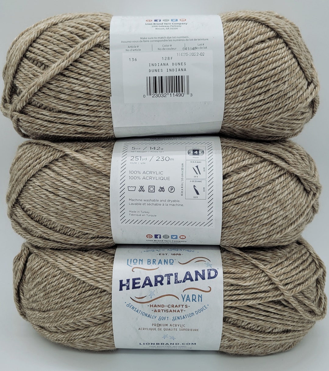 Heartland Yarn 3 in Indiana Dunes, Super Soft Yarn for Cosplay, Sweaters,  Blanket Yarn, Yarn for Gifts, Amigurumi Yarn, Yarn for Toys