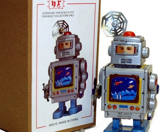 Horikawa Style Robot TV Spaceman Tin Toy Windup