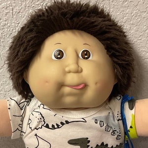 Vintage Cabbage Patch Kid Boy Dark Brown Fuzzy Hair Brown Eyes IC1 Made in Taiwan HM#11 Tongue Out 1986 Collectors Doll Gifts For Mom Boys