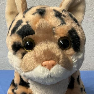 Wild Republic Plush Leopard or Cheetah Stuffed Animals Plush Toys Leopard or Cheetah Plushies Gifts For Girls Daughter Sister Mom Her Him