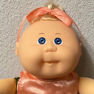 Vintage Cabbage Patch Kid Girl HASBRO Sippin Kid Blonde Hair Tuft Blue Eyes 1988-89 Collectibles Gifts For Girls Daughter Sister Friend Her