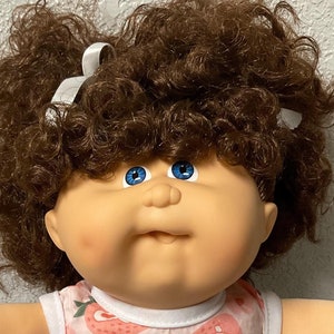 RARE Vintage Cabbage Patch Kid Designer Line Girl HM # 18 Braun Cornsilk Haar Blaue Augen 1989 Sammlerstücke Geschenke für Mädchen Tochter Freund Mom