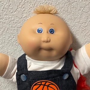 Vintage Cabbage Patch Kid Preemie Junge Weizen Haarbüschel Blaue Augen Kopf Mould # 1 1985 Sammlerstücke Geschenke für Mädchen Jungen Him seine Mutter Tochter