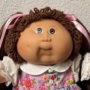 Vintage Cabbage Patch Kid Girl Harder To Find Head Mold #14 Brown Hair Brown Eyes 1986 Collectibles Gifts For Girls Daughter Sister Mom Wife