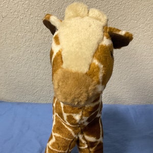Plush Giraffe Stuffed Animals Plush Toys Collectibles Stuffed Animals Gifts For Giraffe Lovers Mom Dad Daughter Sister Friend Son Him Her