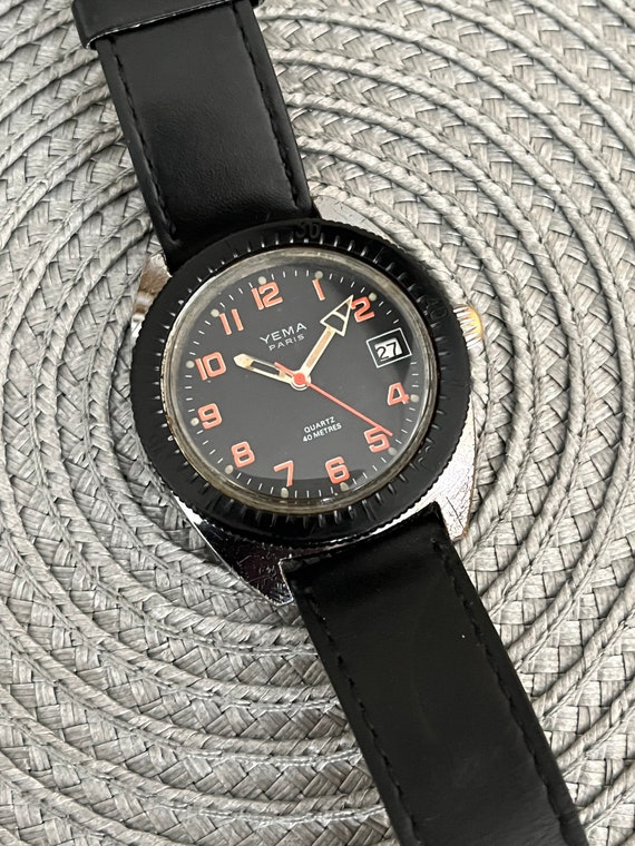 Yema Paris 40m Quartz T2 012 1 Vintage Diving Watch Collectible