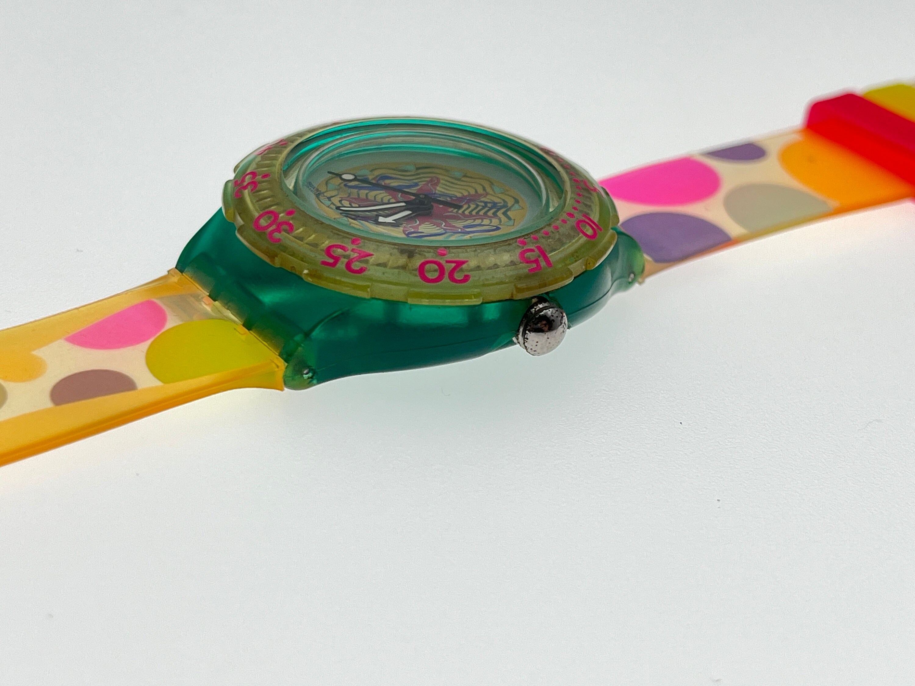 Swatch Watch - SDN108 -  Sea Floor Swatch Scuba 200 SEA FLOOR SDN108 (1991) main image 2
