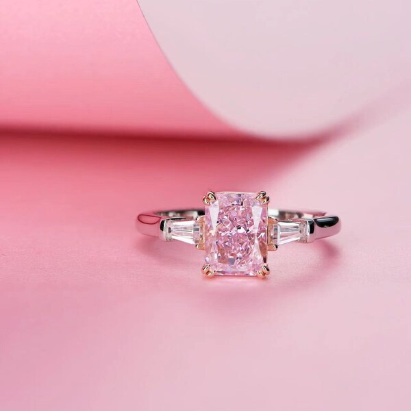 Bague en diamant rose 2.0CT de haute qualité, bague de fiançailles, bijoux de mariage. Bande S925 plaquée argent 18 carats en or blanc. Cadeau pour elle.