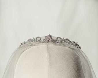 Diadema da sposa vintage con rose, corona nuziale floreale con zirconi, copricapo romantico per la sposa.
