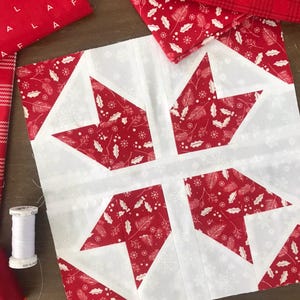 Poinsettia Nordic Quilt Pattern -PDF Quilt Pattern