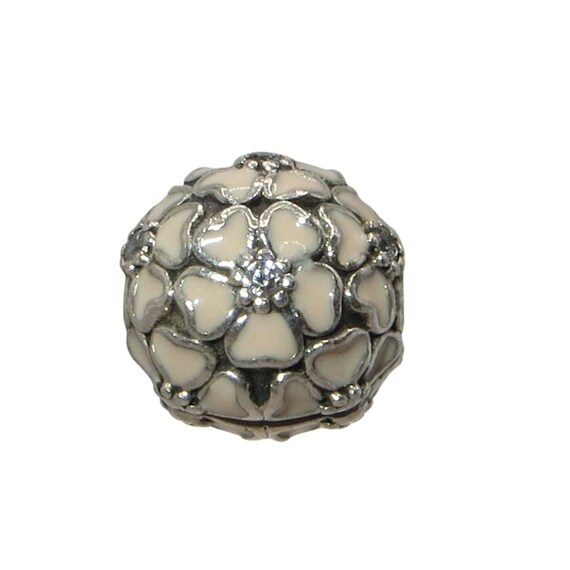 Pandora petals of store love clip