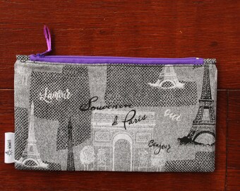 Souvenirs de Paris pencil case