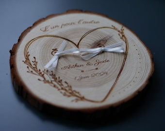 Customizable wooden wedding ring holder, natural eco-friendly boho chic wedding